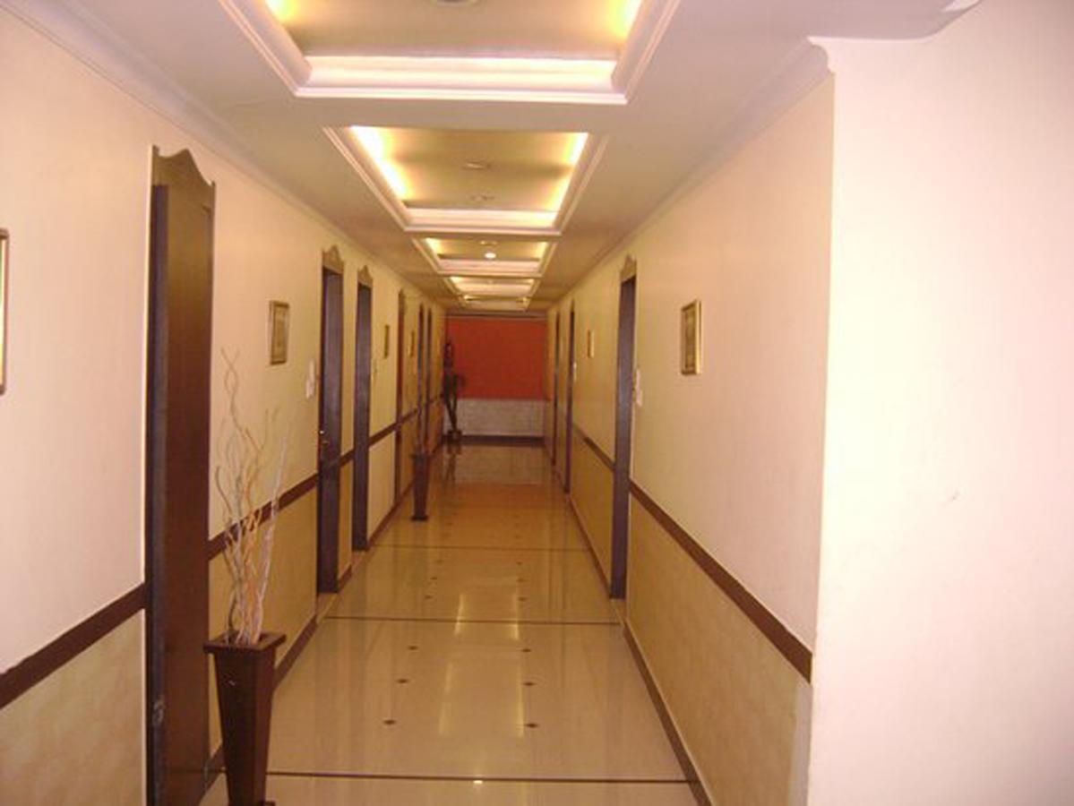 Kathmandu Regency Hotel Bagian luar foto