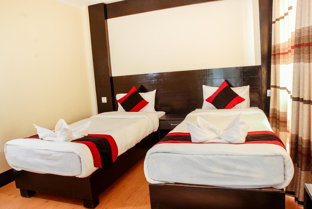 Kathmandu Regency Hotel Bagian luar foto