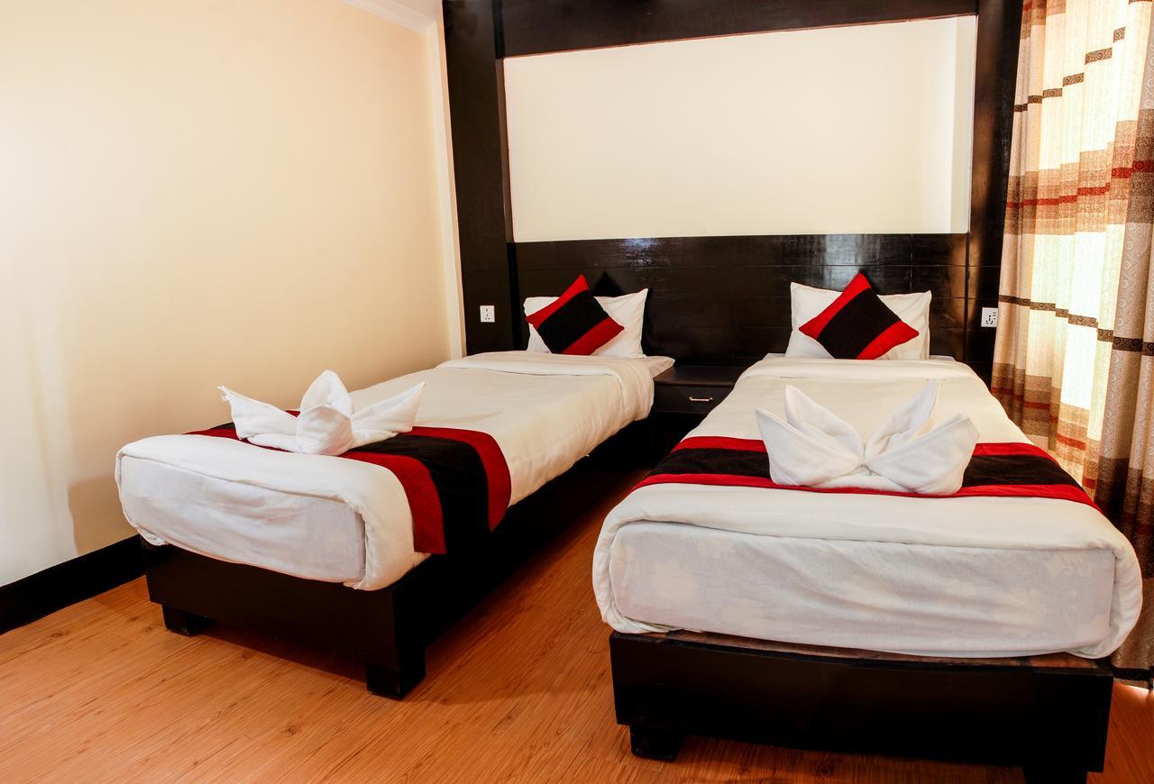 Kathmandu Regency Hotel Bagian luar foto