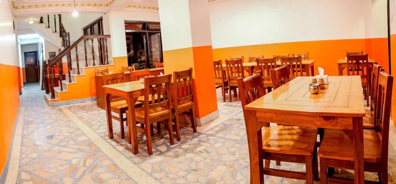 Kathmandu Regency Hotel Bagian luar foto