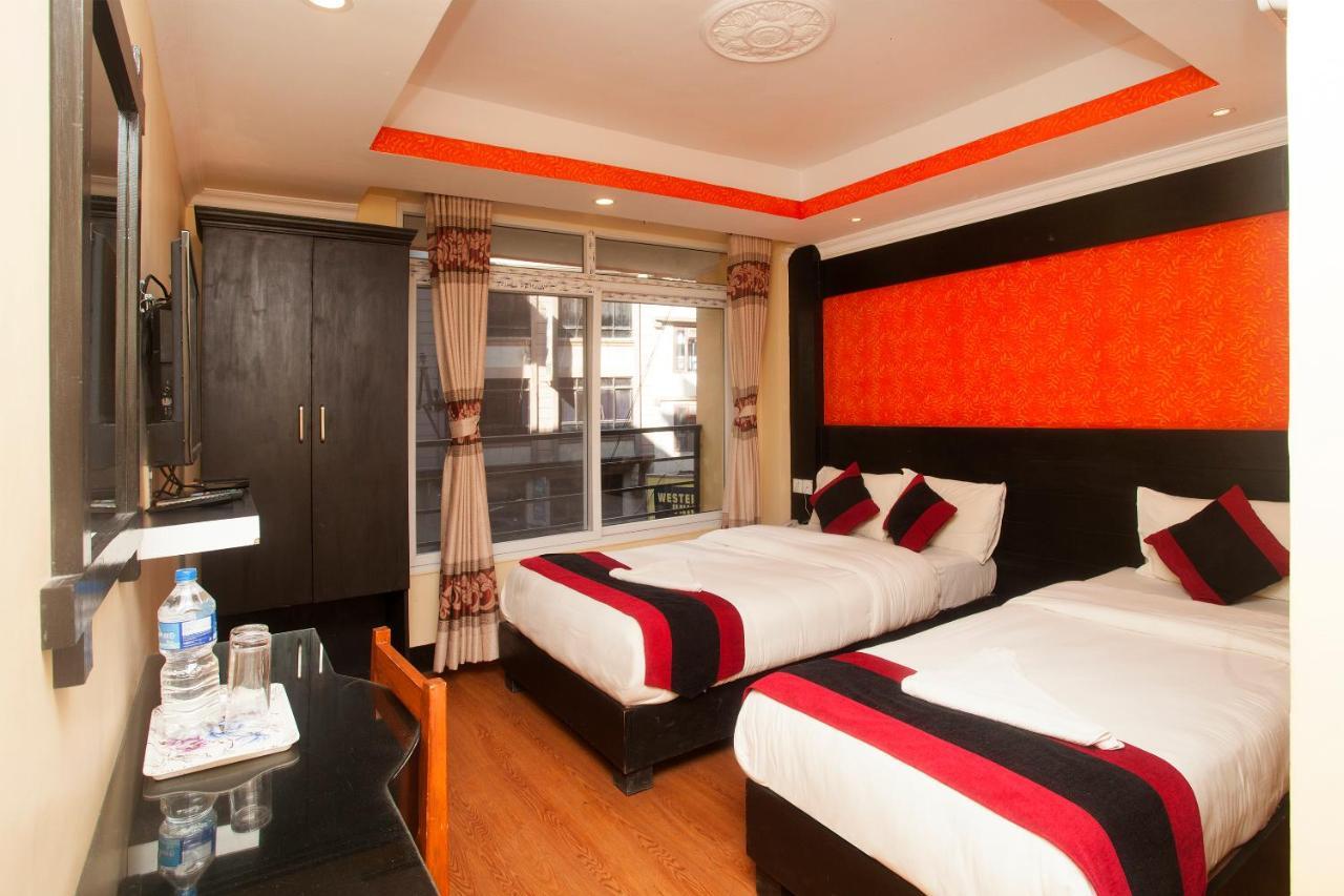 Kathmandu Regency Hotel Bagian luar foto