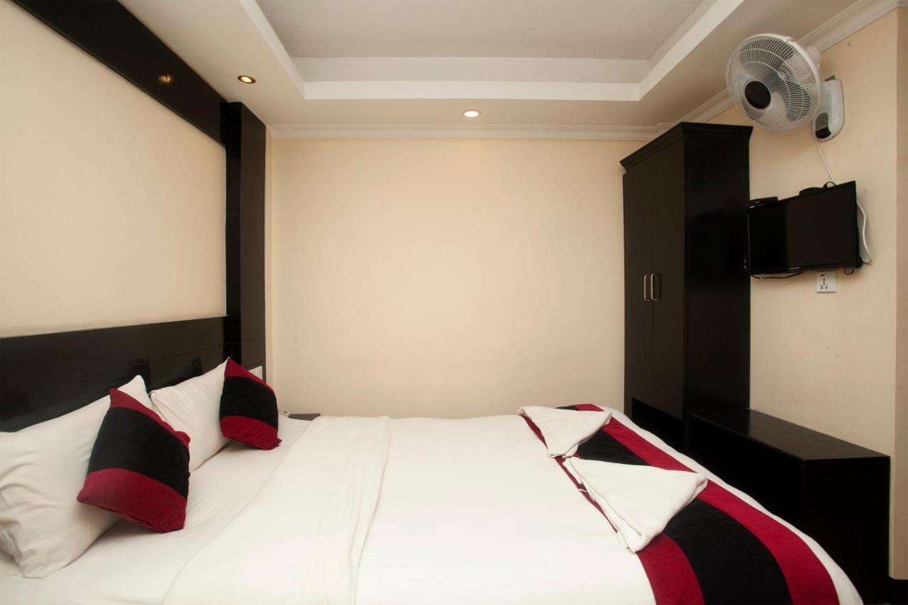 Kathmandu Regency Hotel Bagian luar foto