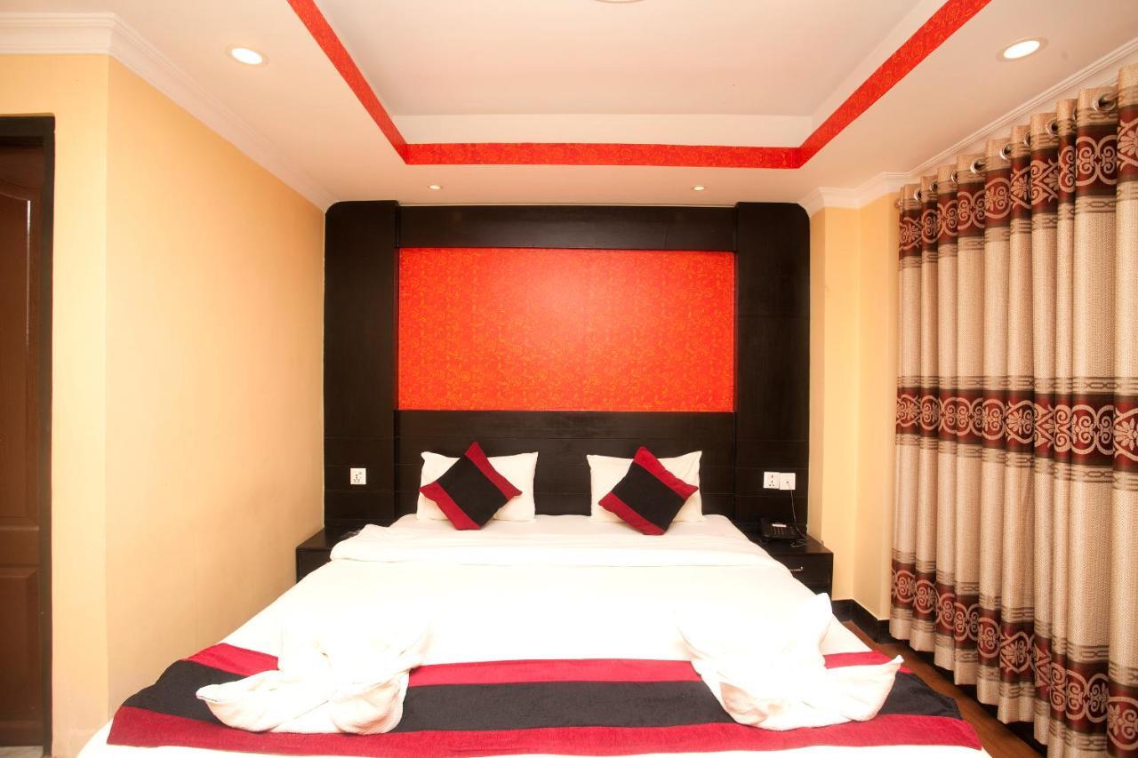 Kathmandu Regency Hotel Bagian luar foto
